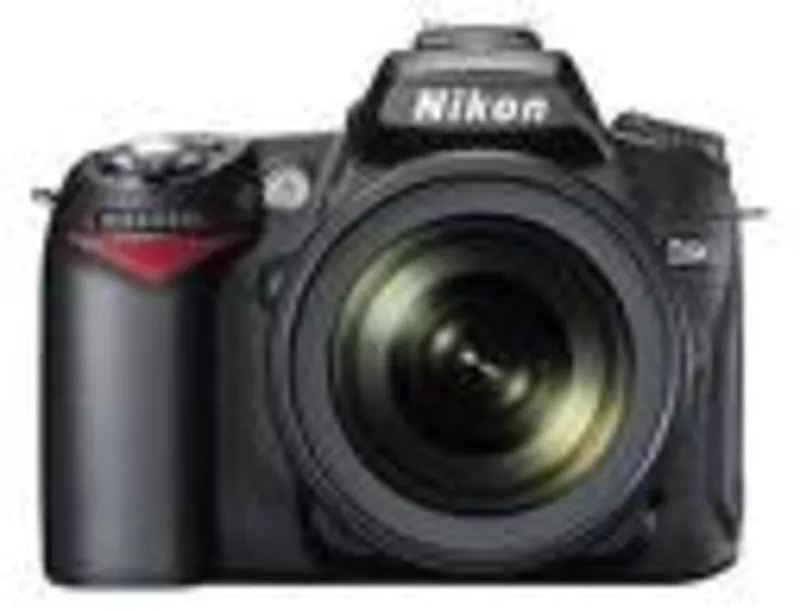 Nikon D90 Digital SLR Camera with Nikon AF-S DX 18-105mm lens